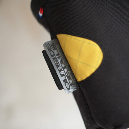 Sac à magnésie en collaboration avec Outside Details